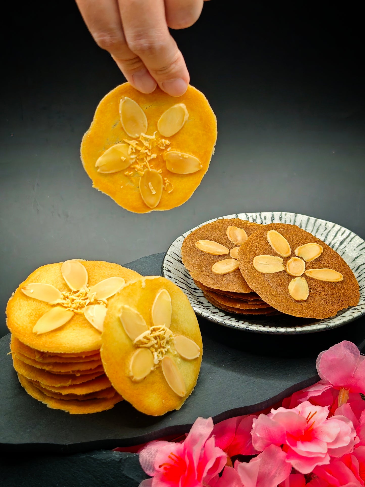 Thin Almond Crisps